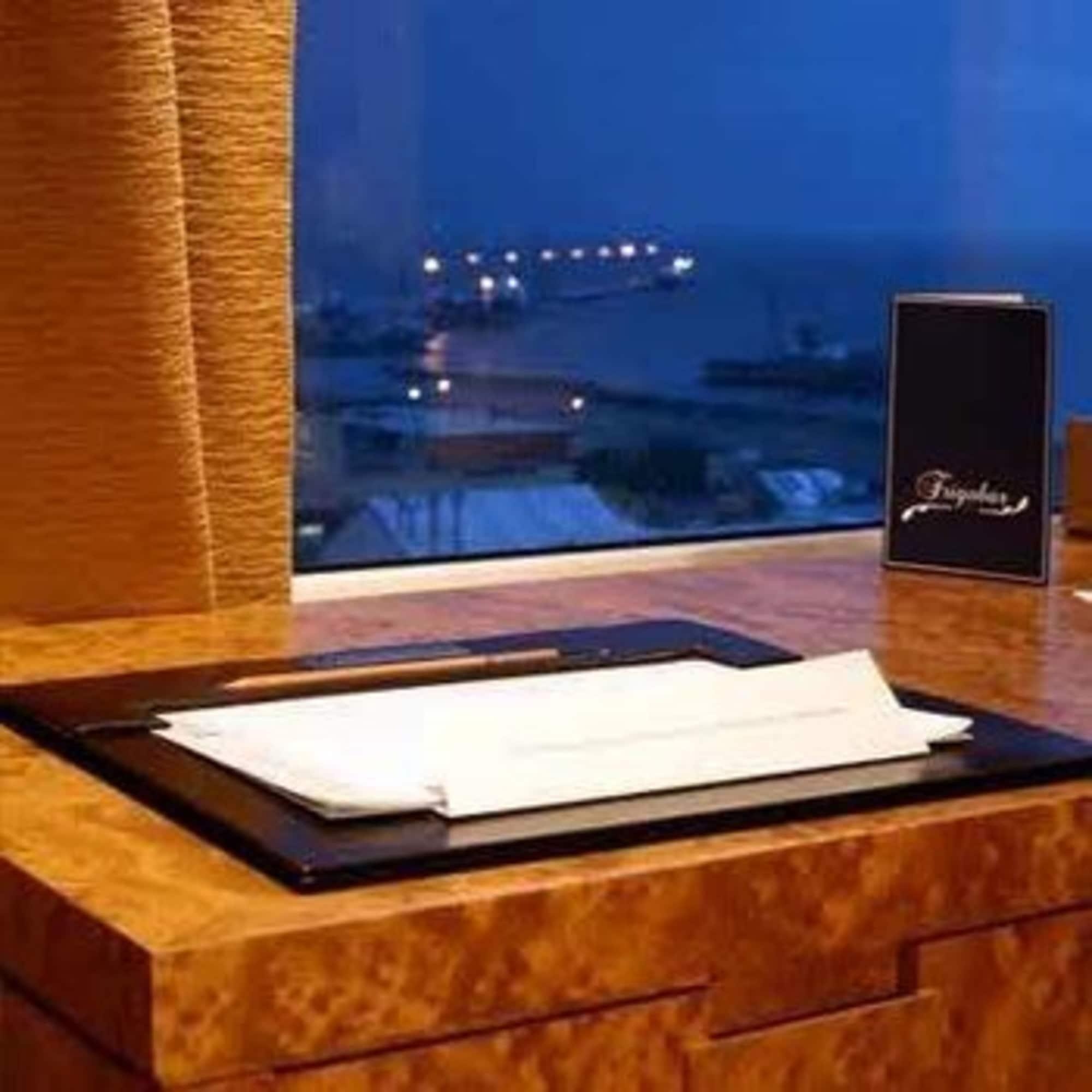 Fueguino Hotel Ushuaia Exterior photo