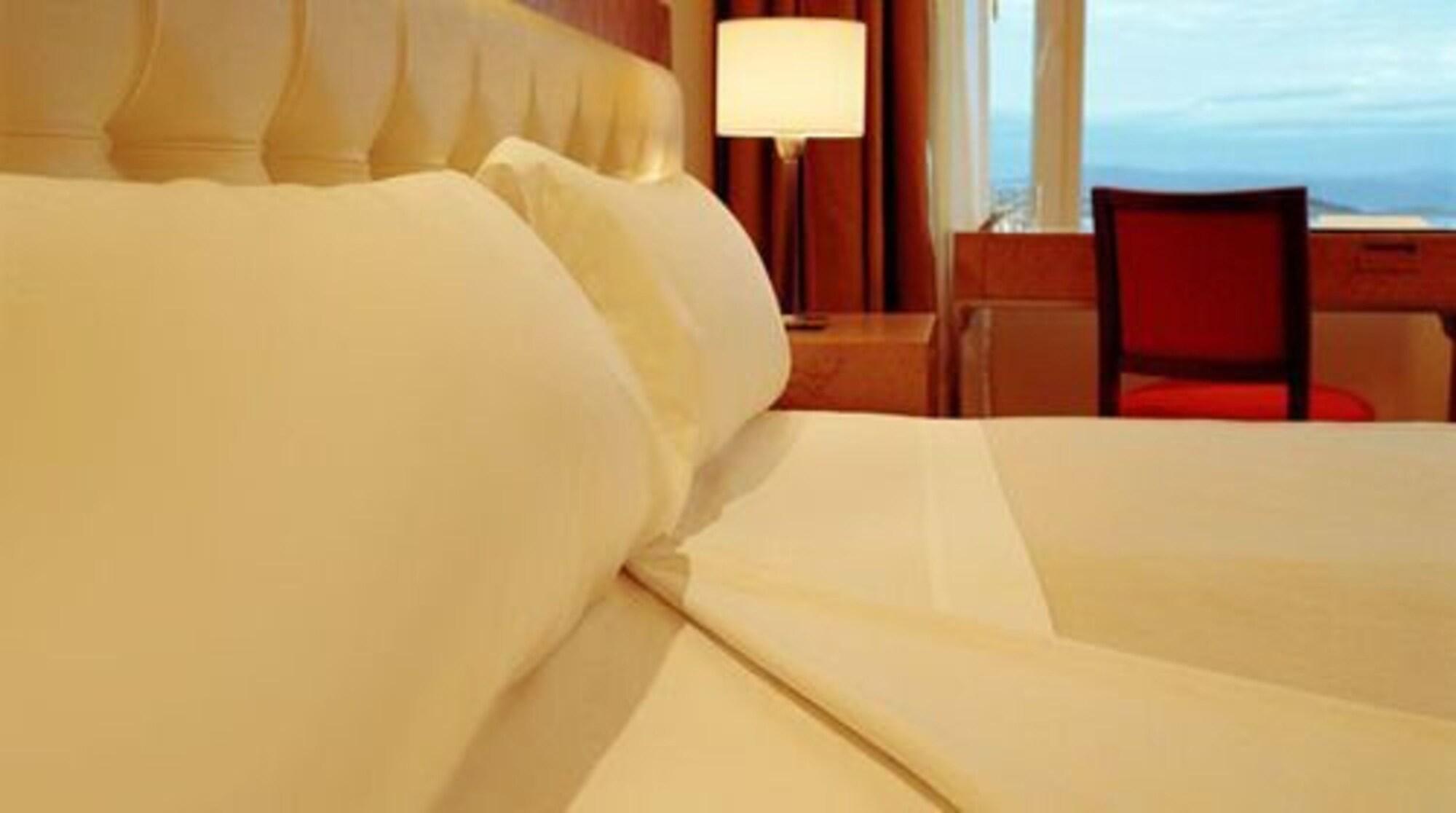 Fueguino Hotel Ushuaia Exterior photo